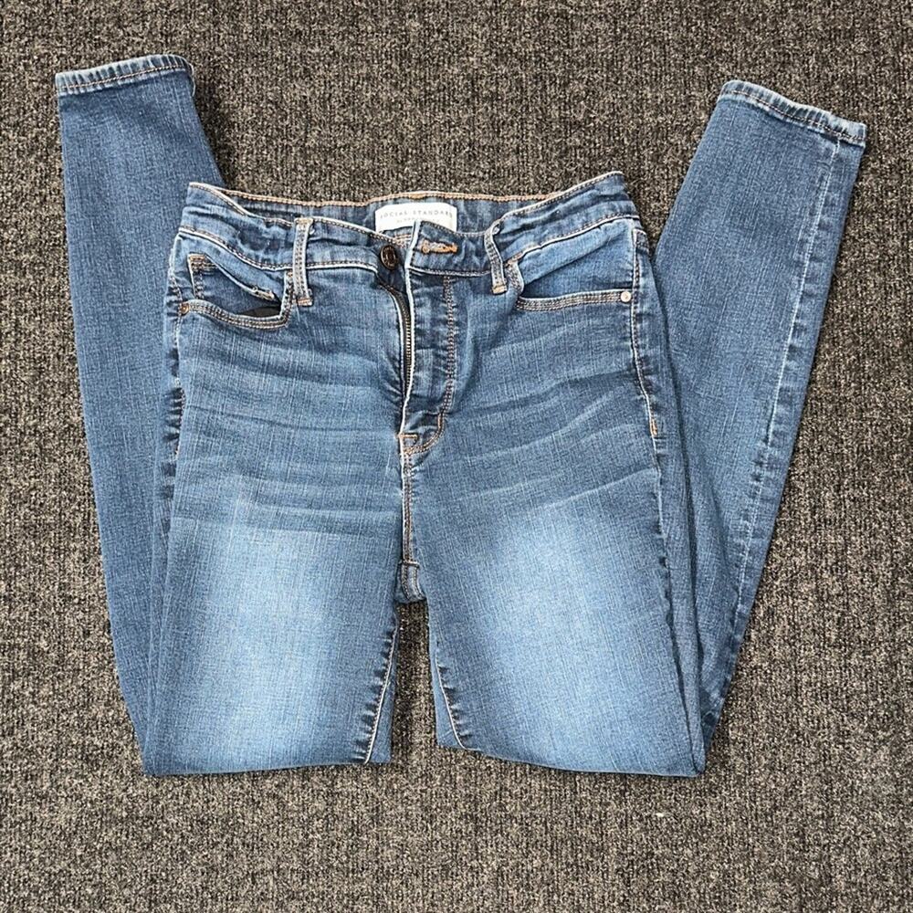 Social Standard by Sanctuary High Rise Skinny Jeans - 4/27